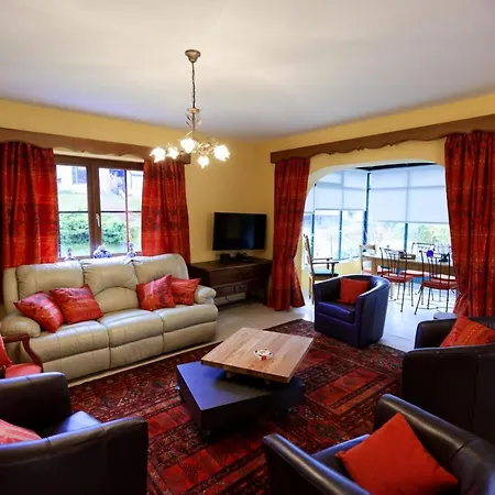 Villa La Colline Aux Hirondelles *