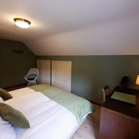 Villa La Colline Aux Hirondelles