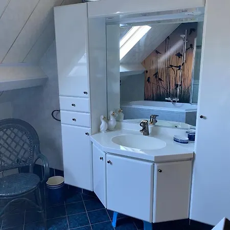 Villa La Colline Aux Hirondelles