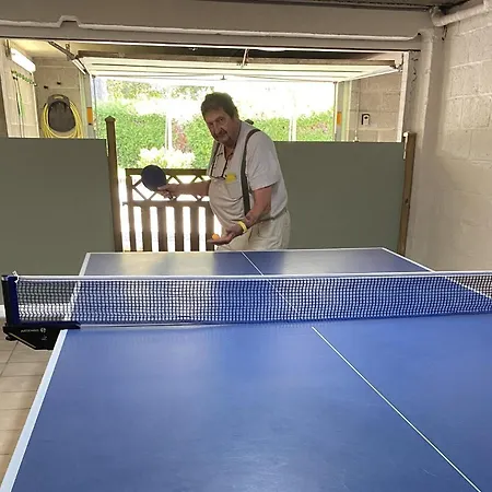 La Colline Aux Hirondelles